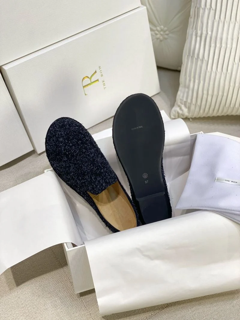 The Row Shoes WrinkleFree 8817