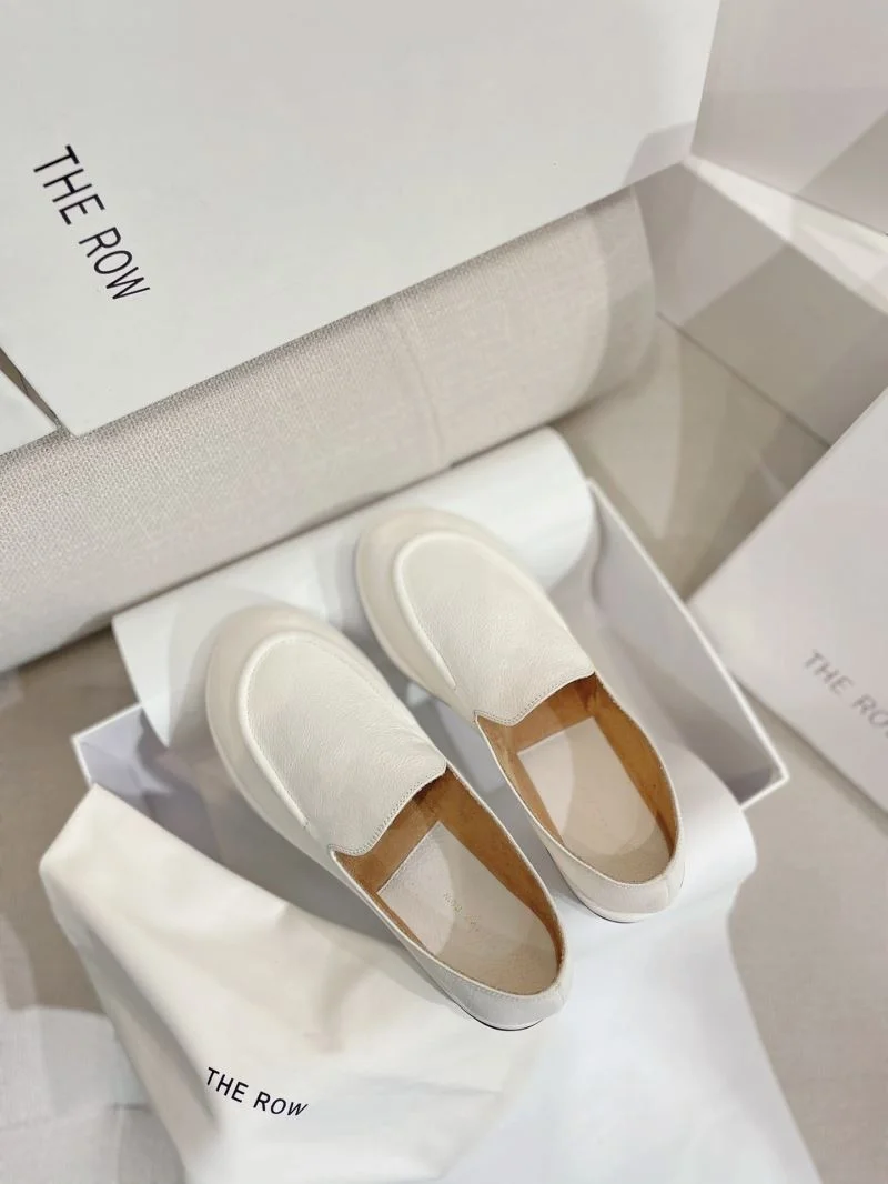 The Row Shoes Timeless 8815