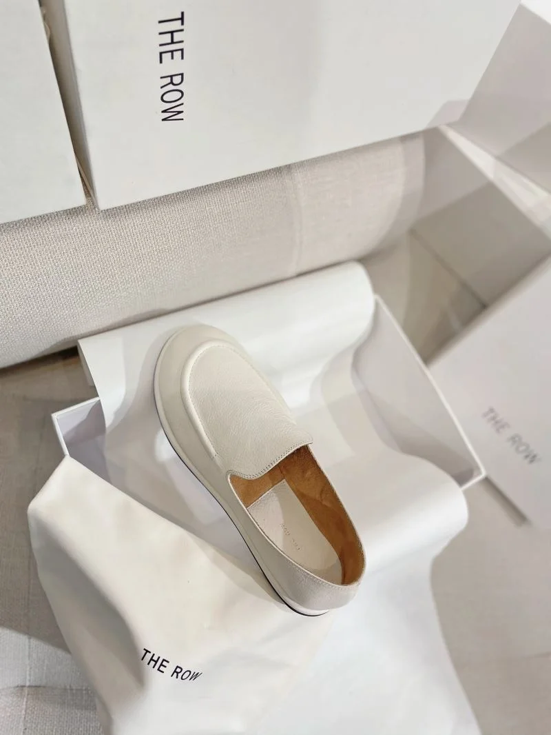 The Row Shoes Timeless 8815