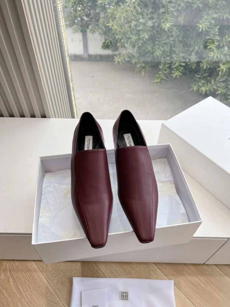 NewStyle The Row Shoes 8835