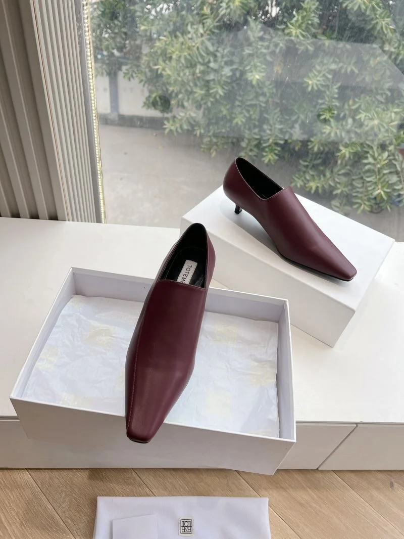 NewStyle The Row Shoes 8835