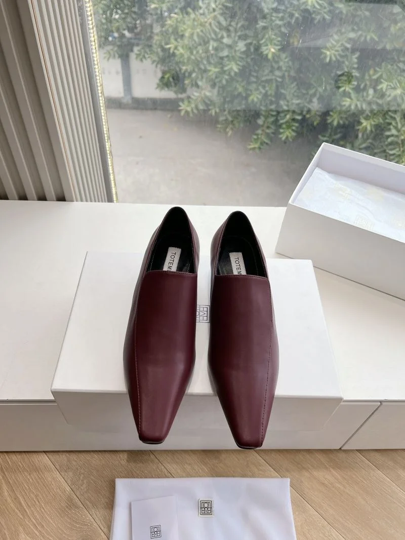 NewStyle The Row Shoes 8835