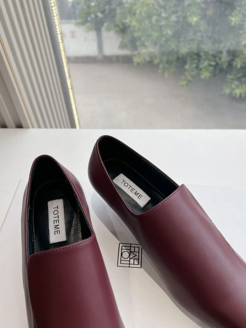 NewStyle The Row Shoes 8835