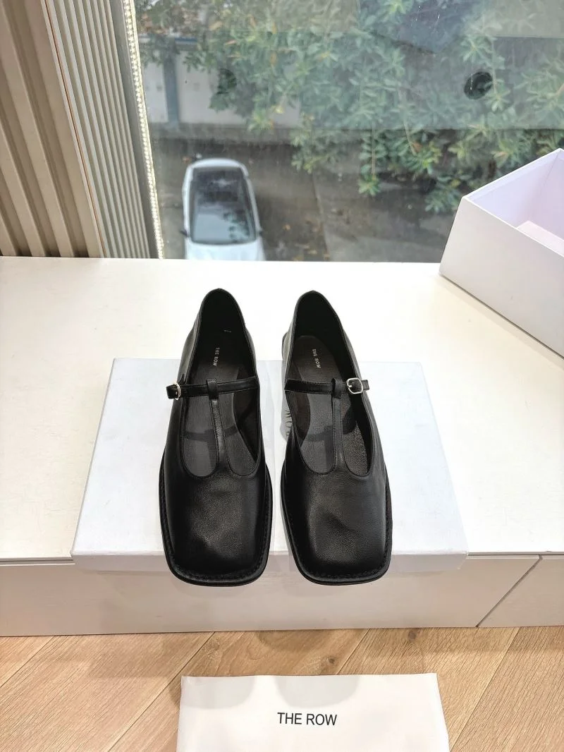 The Row Shoes Efficient 8809