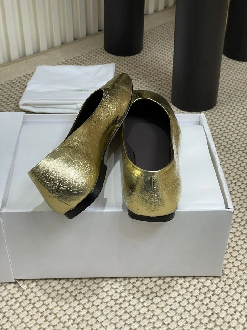 The Row Shoes Refined 8875