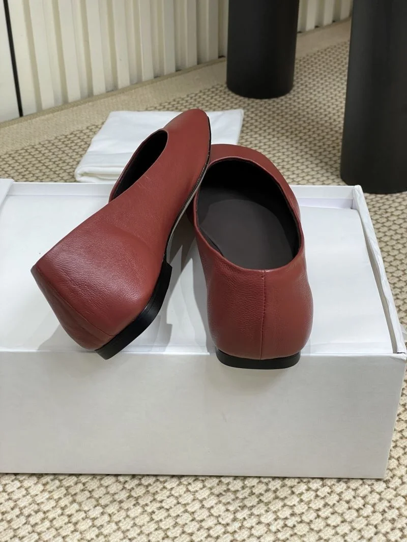The Row Shoes Chic 8808