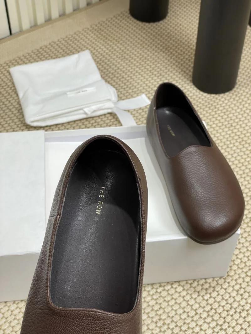 SportInspired The Row Shoes 8804