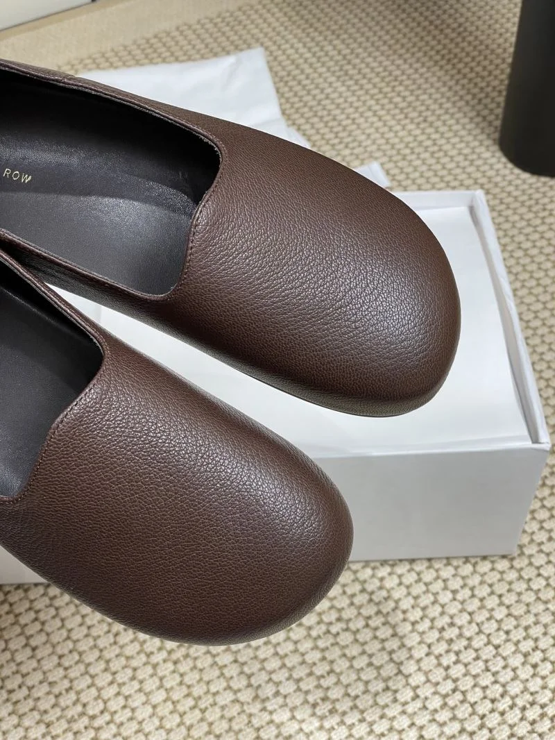 SportInspired The Row Shoes 8804