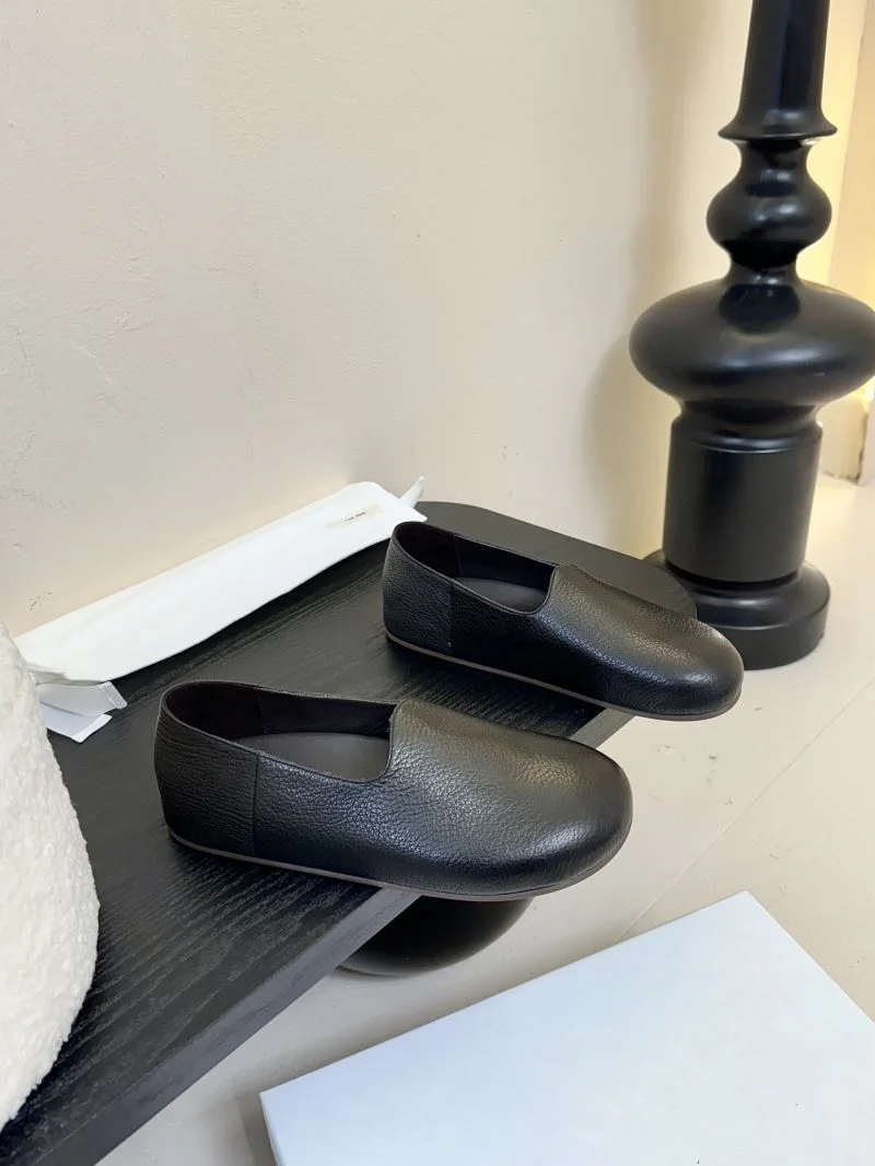 Breathable The Row Shoes 8826