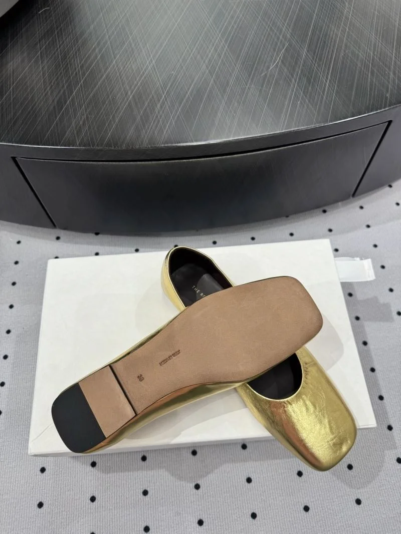 The Row Shoes Classic 8800