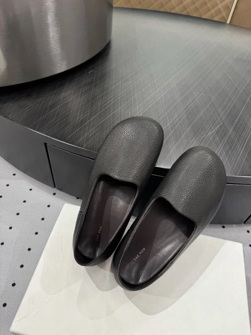 The Row Shoes Lightweight 8856