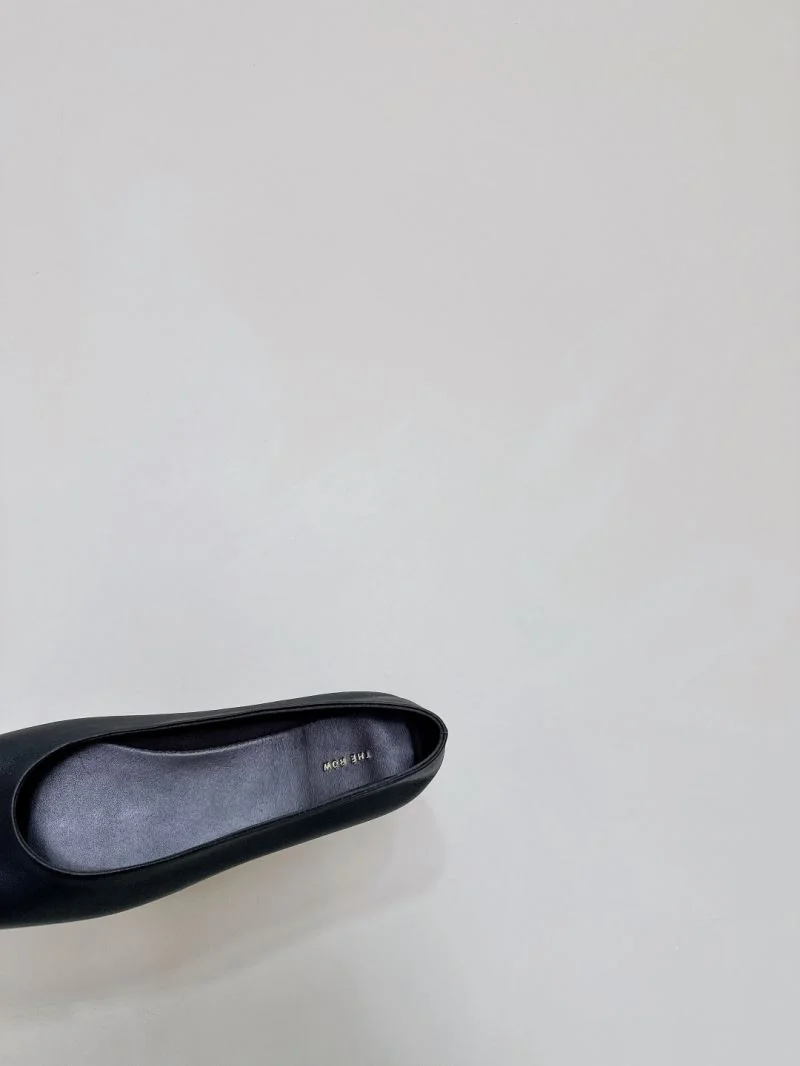 The Row Shoes StreetReady 8784