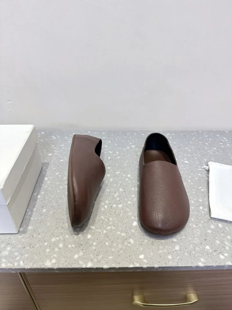 Efficient The Row Shoes 8805