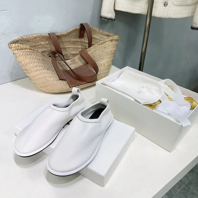 Compact The Row Shoes 8849