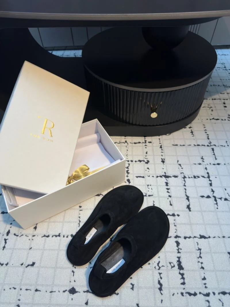 The Row Shoes EasyMatch 8768