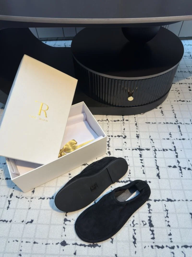 The Row Shoes EasyMatch 8768
