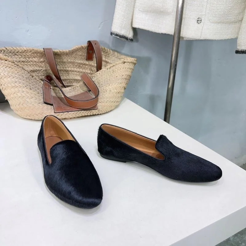 The Row Shoes UrbanStyle 8756