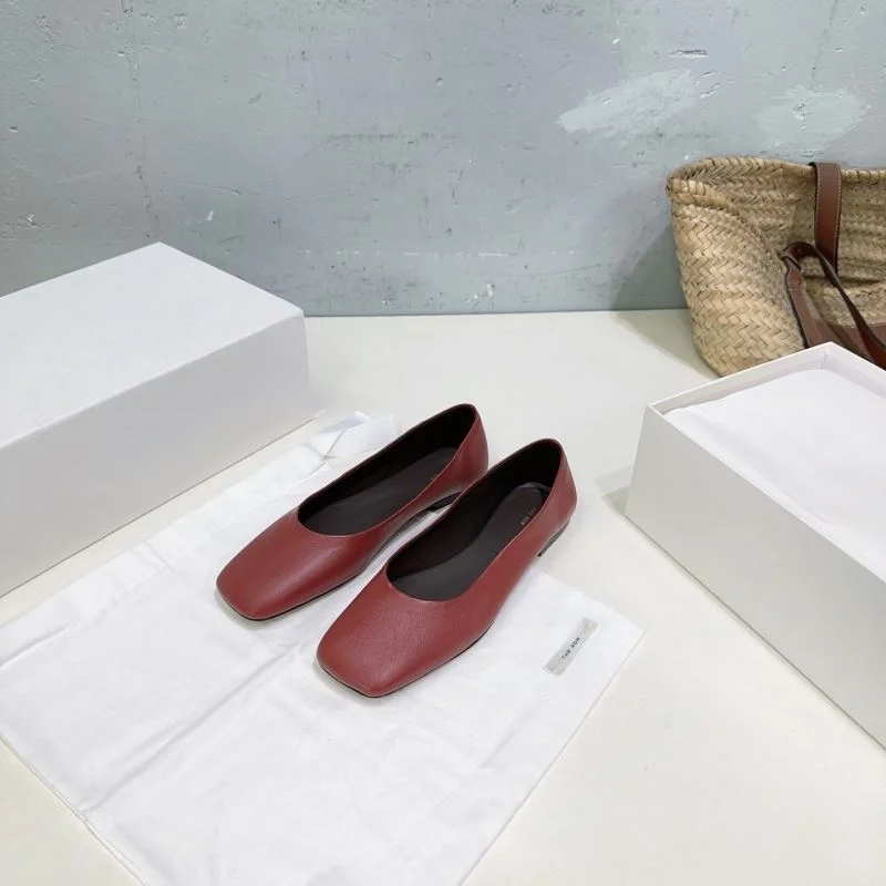 The Row Shoes TopPick 8755