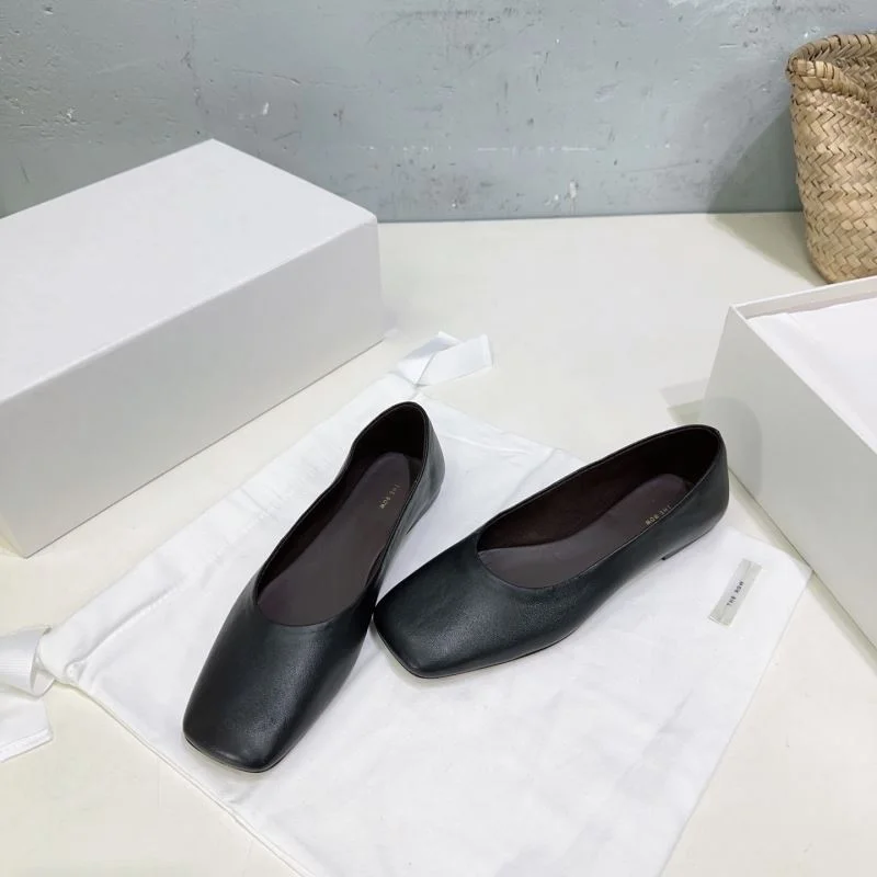 The Row Shoes Modern 8807