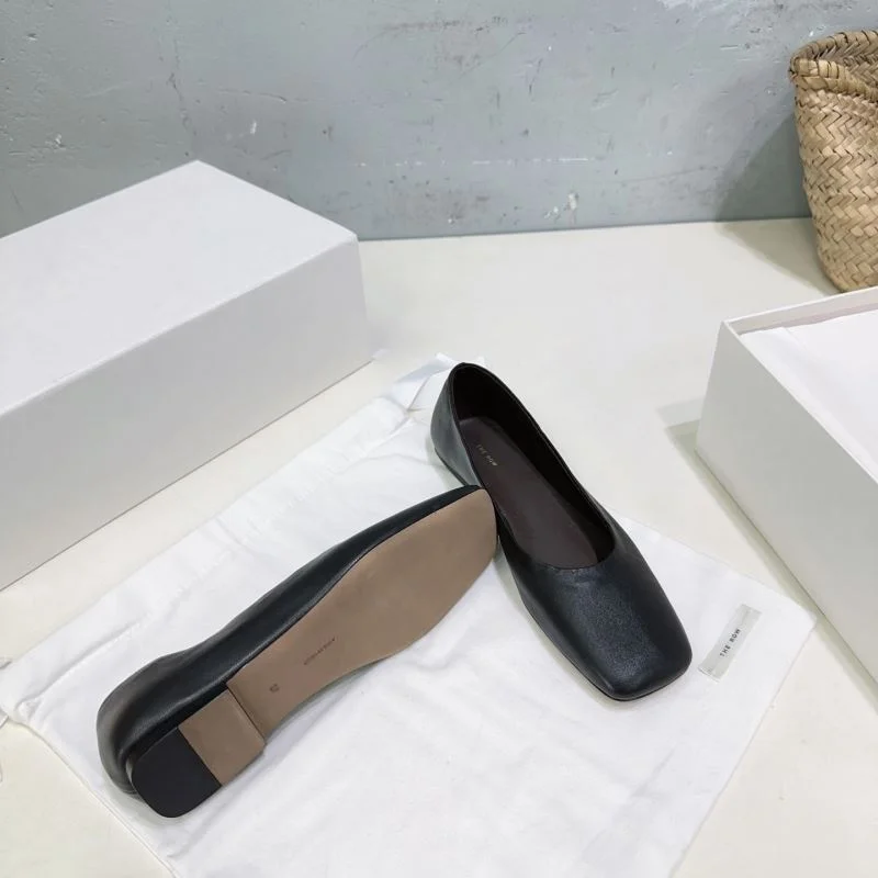 The Row Shoes Modern 8807