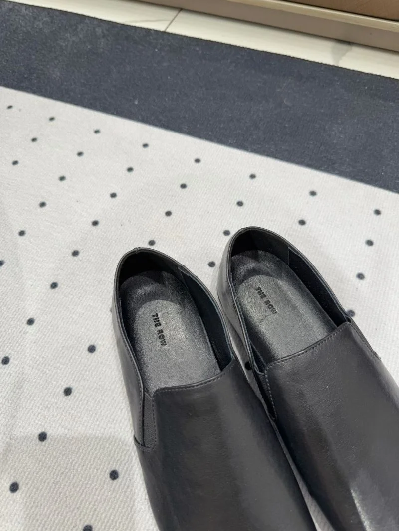 EasyCare The Row Shoes 15445