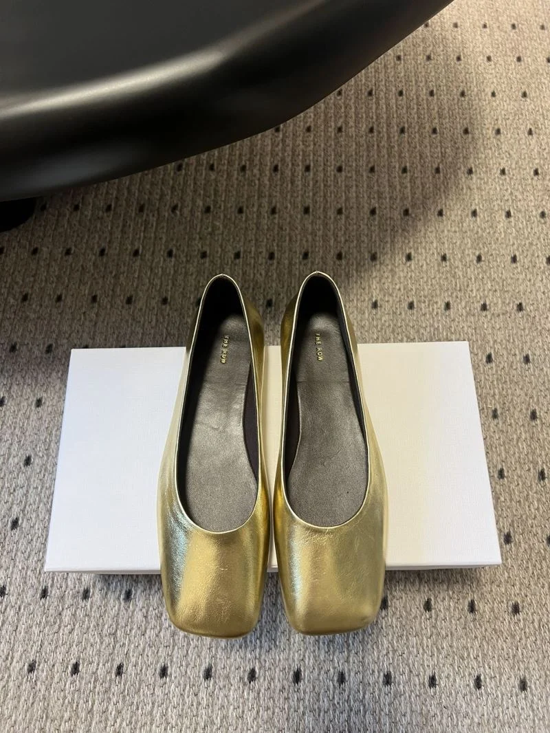 The Row Shoes EasyCare 5753