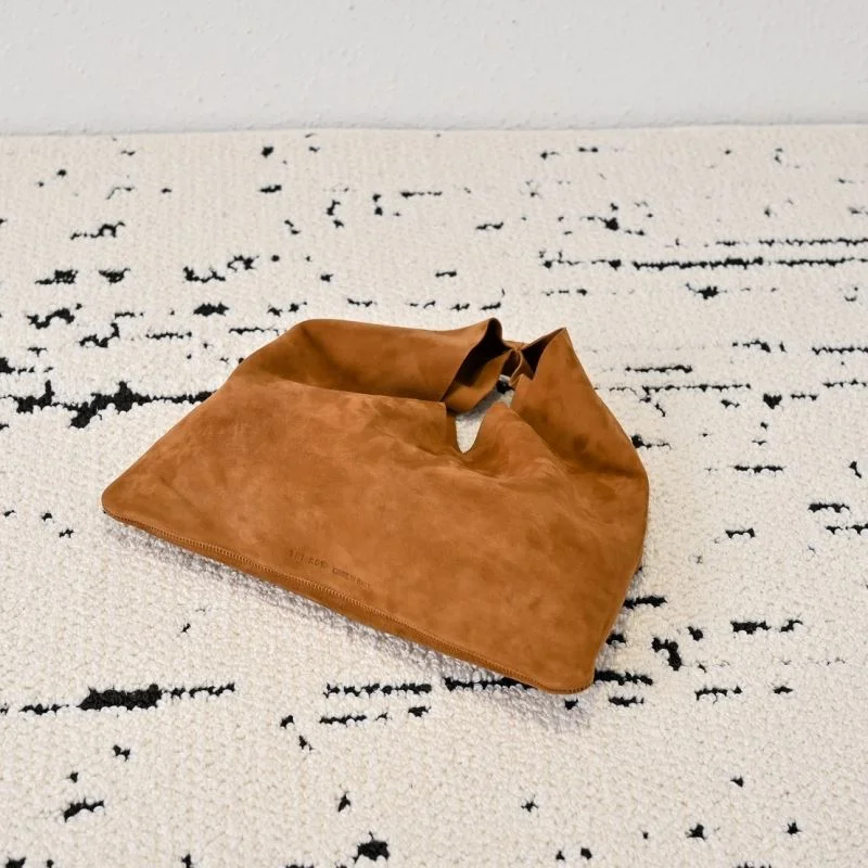 The Row Shopping Bags Sporty 45548