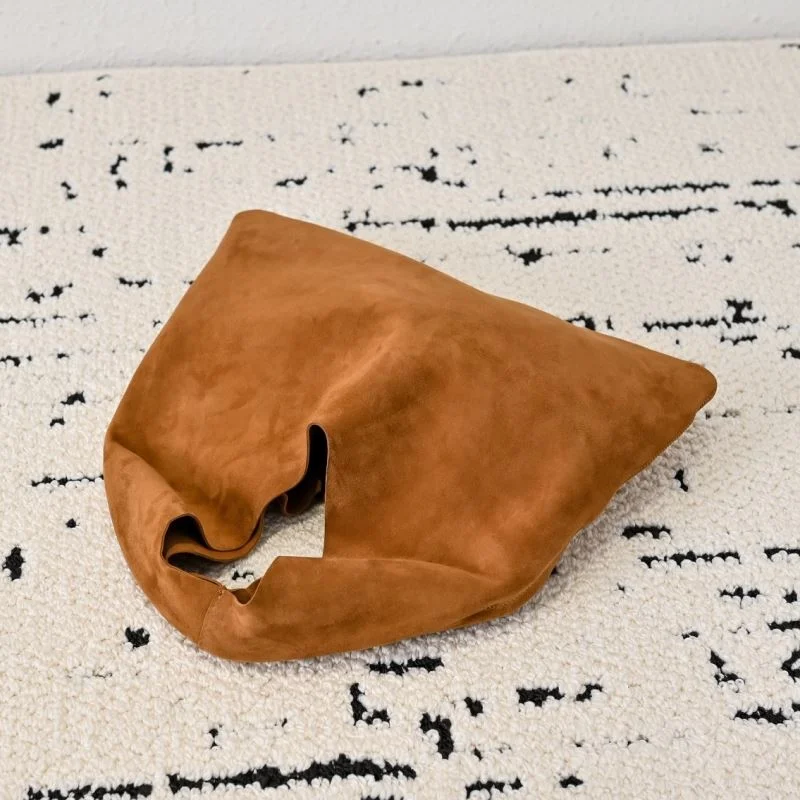 The Row Shopping Bags Sporty 45548