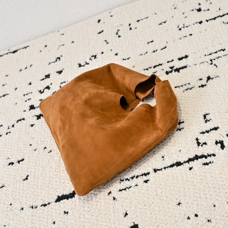 The Row Shopping Bags Sporty 45548