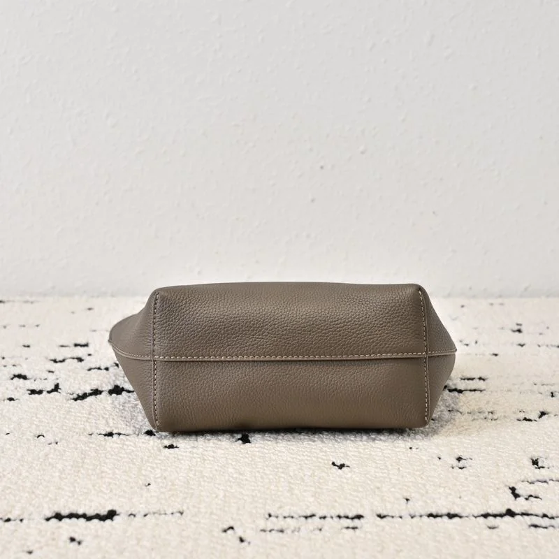 The Row Shopping Bags Compact 45447