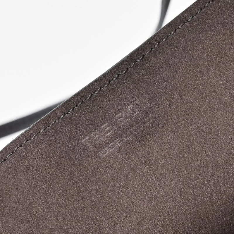 The Row Shopping Bags Sophisticated 45330