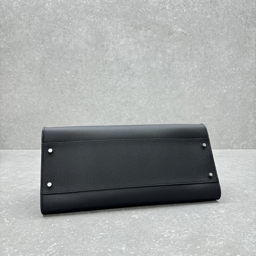 The Row Top Handle Bags Youthful 69476