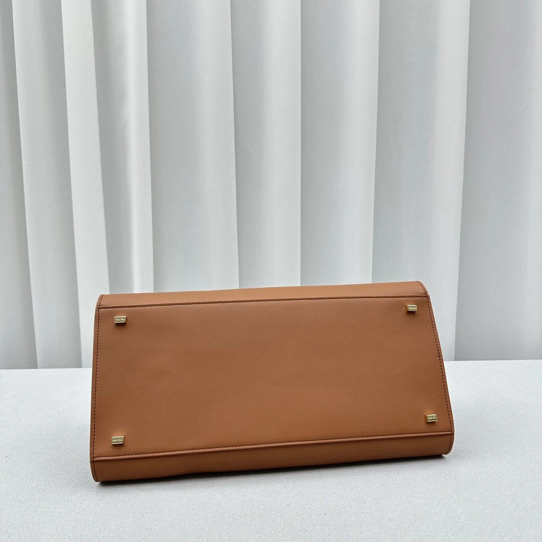 UrbanChic The Row Top Handle Bags 69481