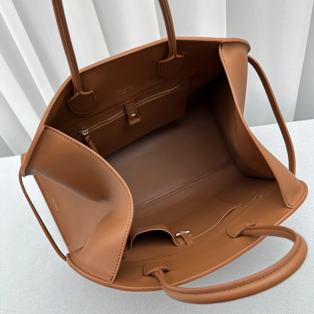 UrbanChic The Row Top Handle Bags 69481