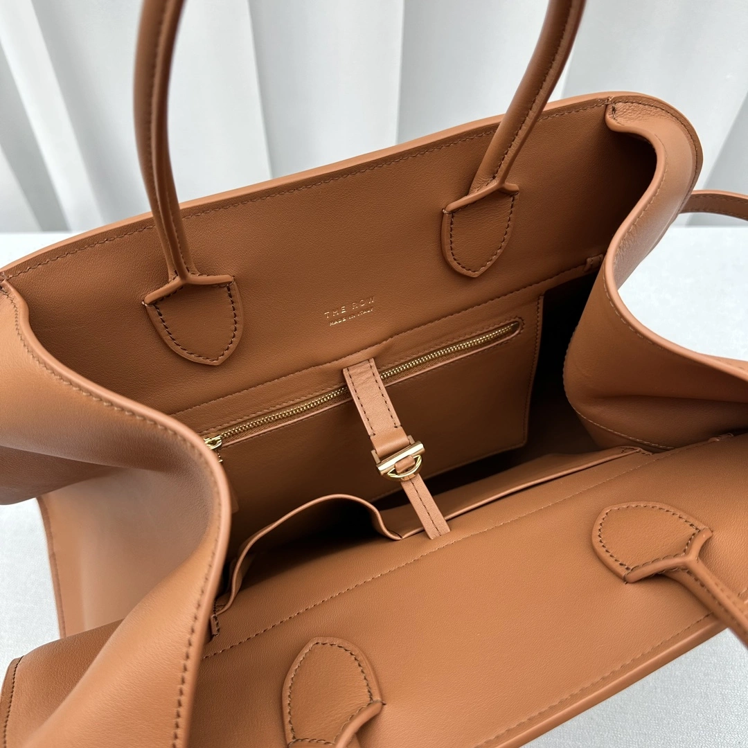 UrbanChic The Row Top Handle Bags 69481