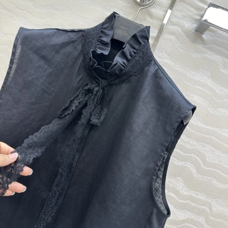 TechFriendly The Row Vest 155885