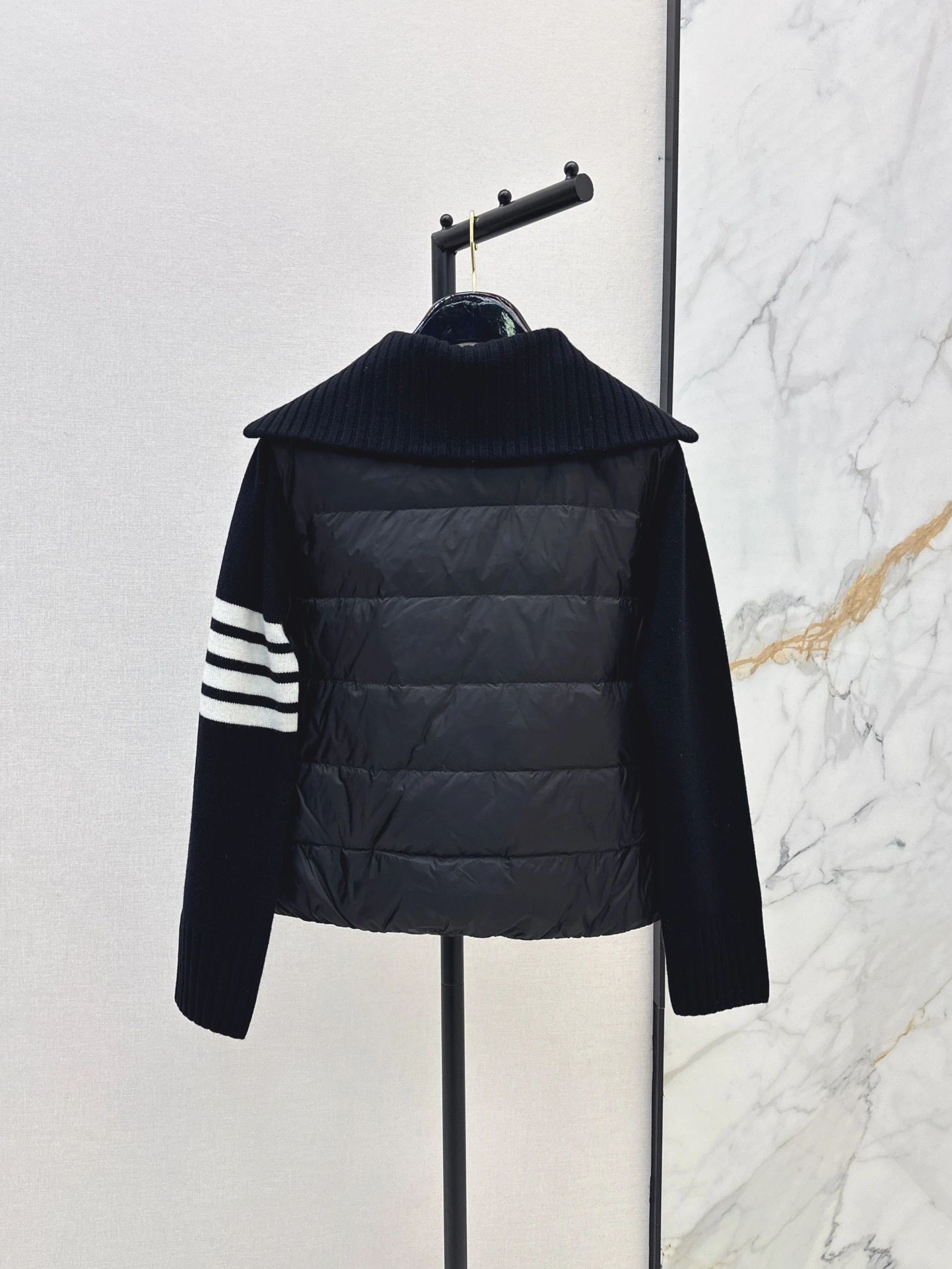 Lightweight Thom Browne Down Jackets 174107