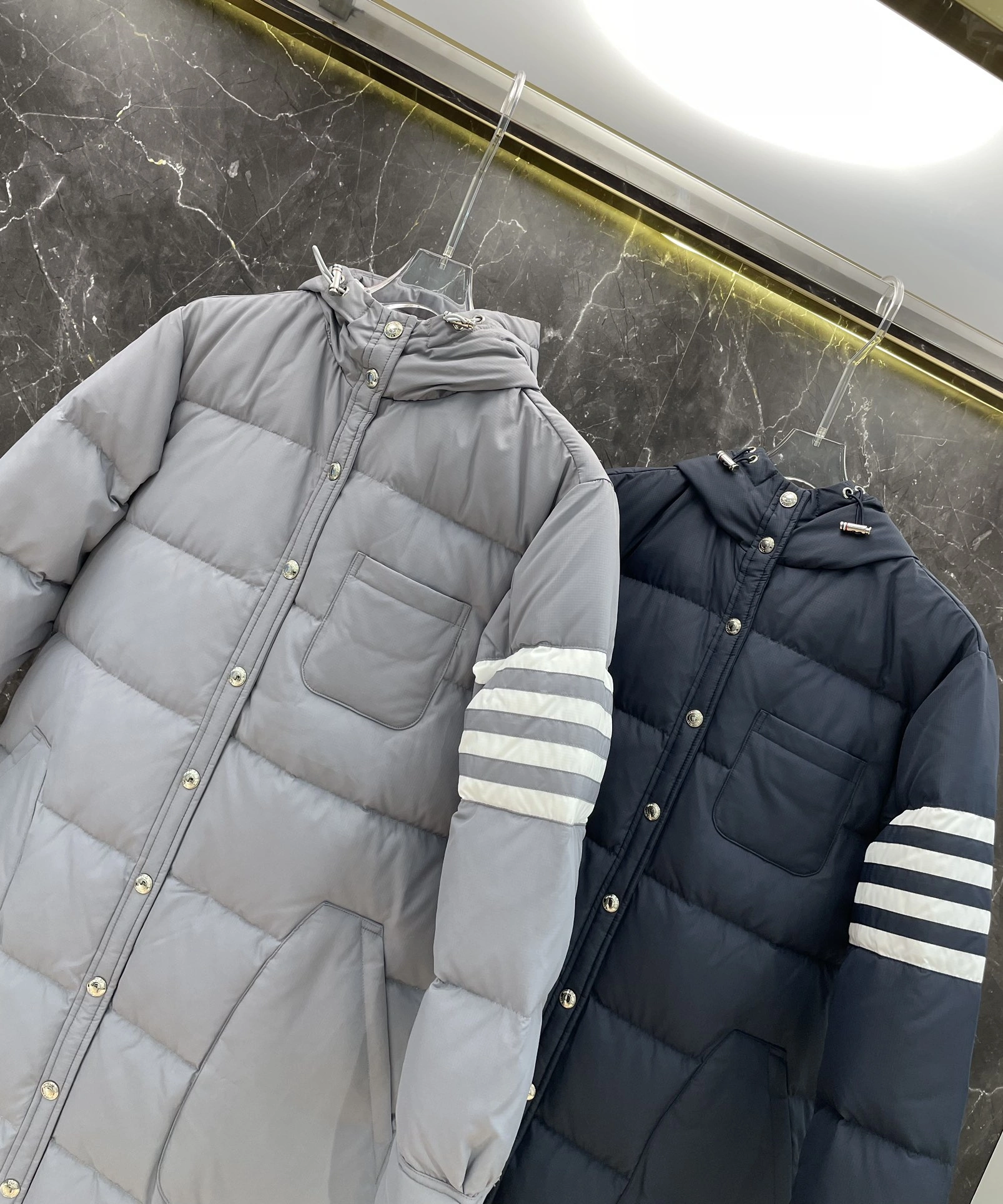 GoodFit Thom Browne Down Jackets 174097