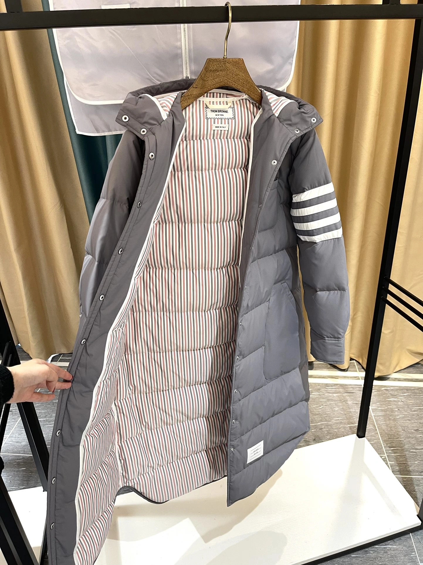 Thom Browne Down Jackets Durable 174093