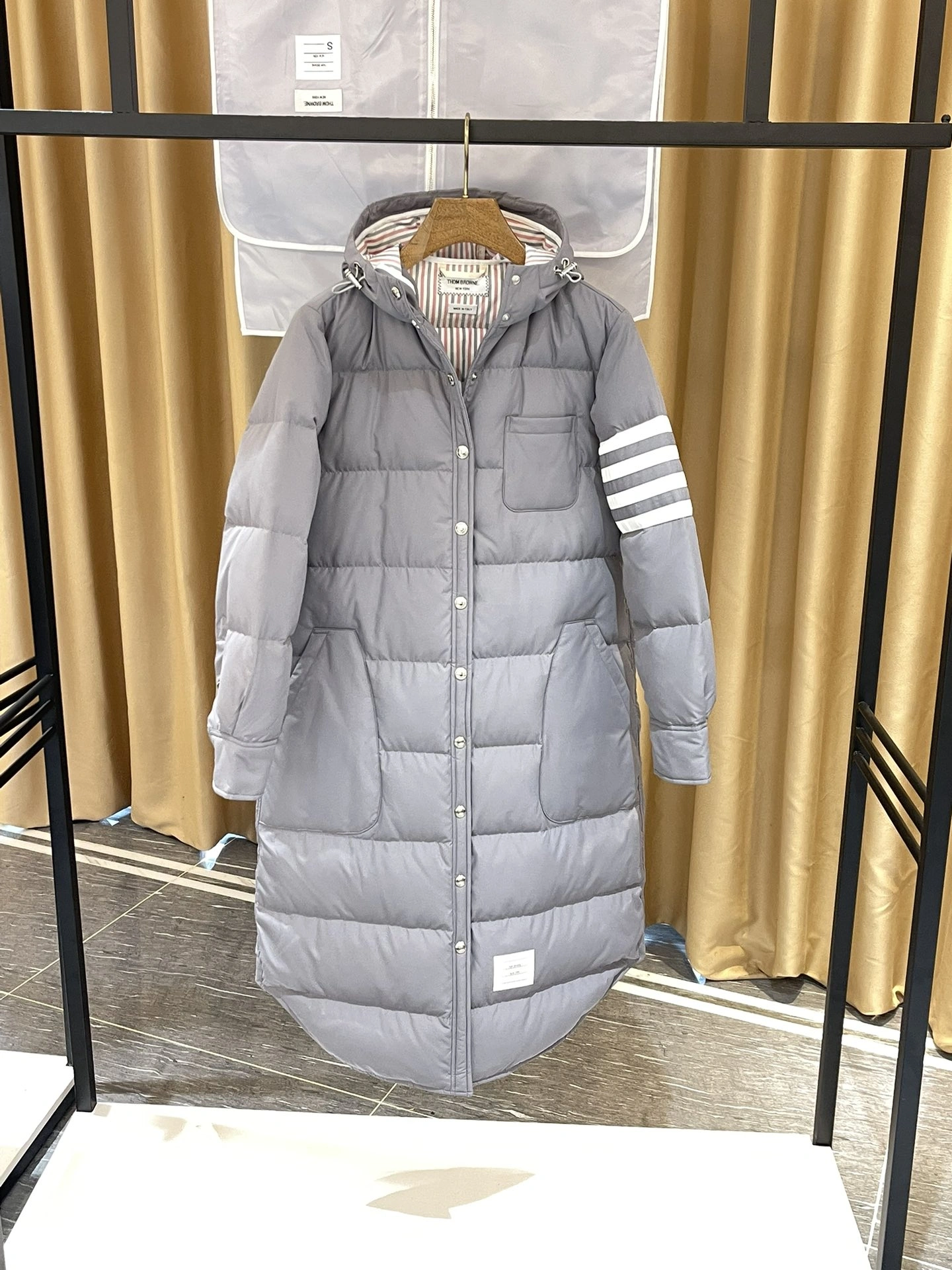 Thom Browne Down Jackets MoistureWicking 174100