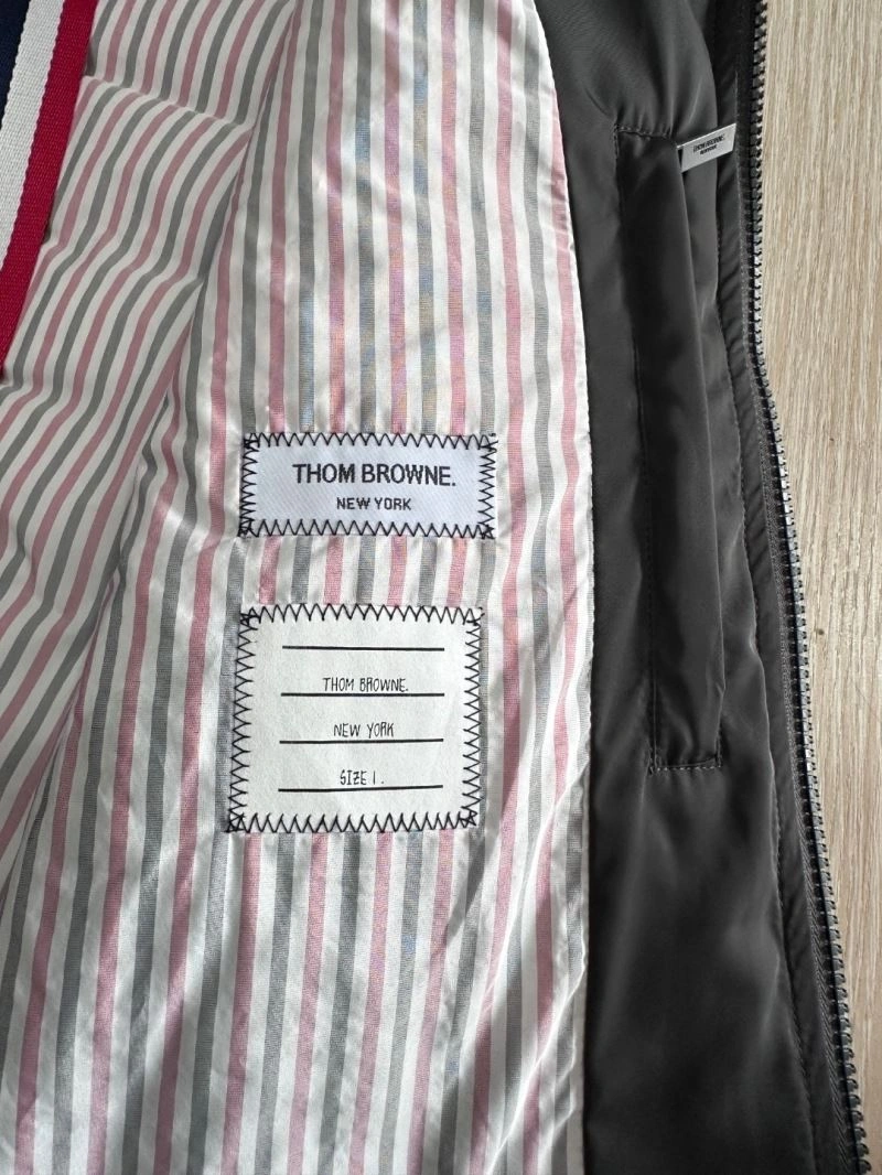 Thom Browne Down Jackets UrbanStyle 174090
