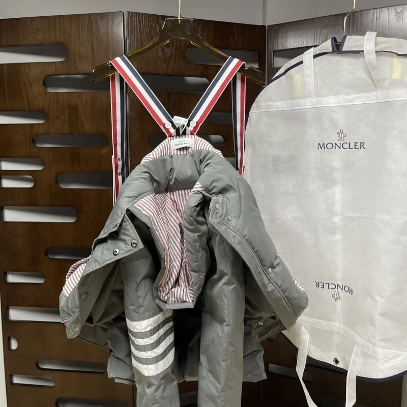 Thom Browne Down Jackets RelaxedFit 174108