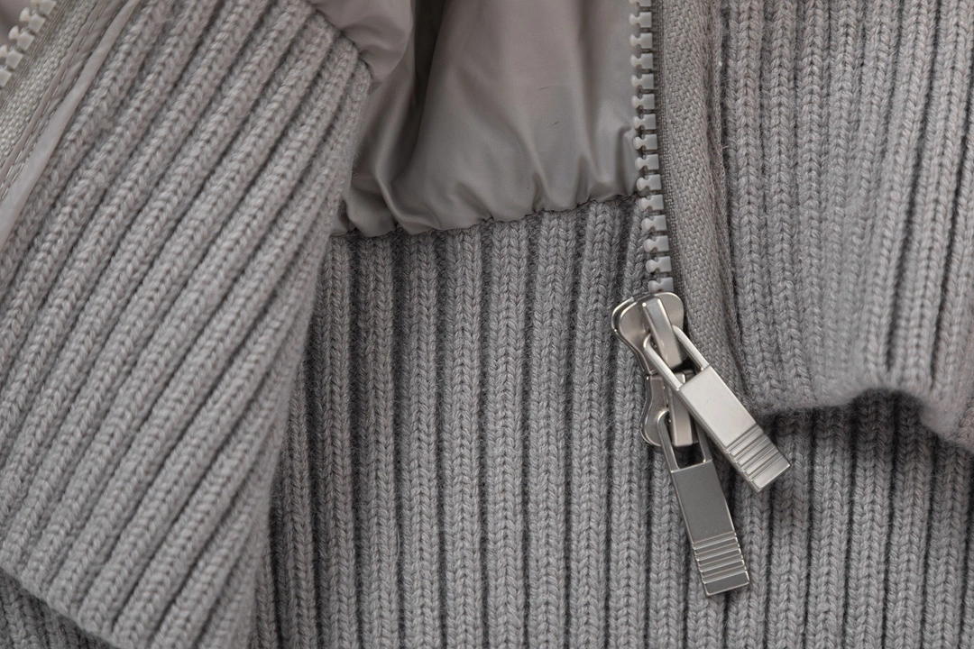 Chic Thom Browne Down Jackets 174096