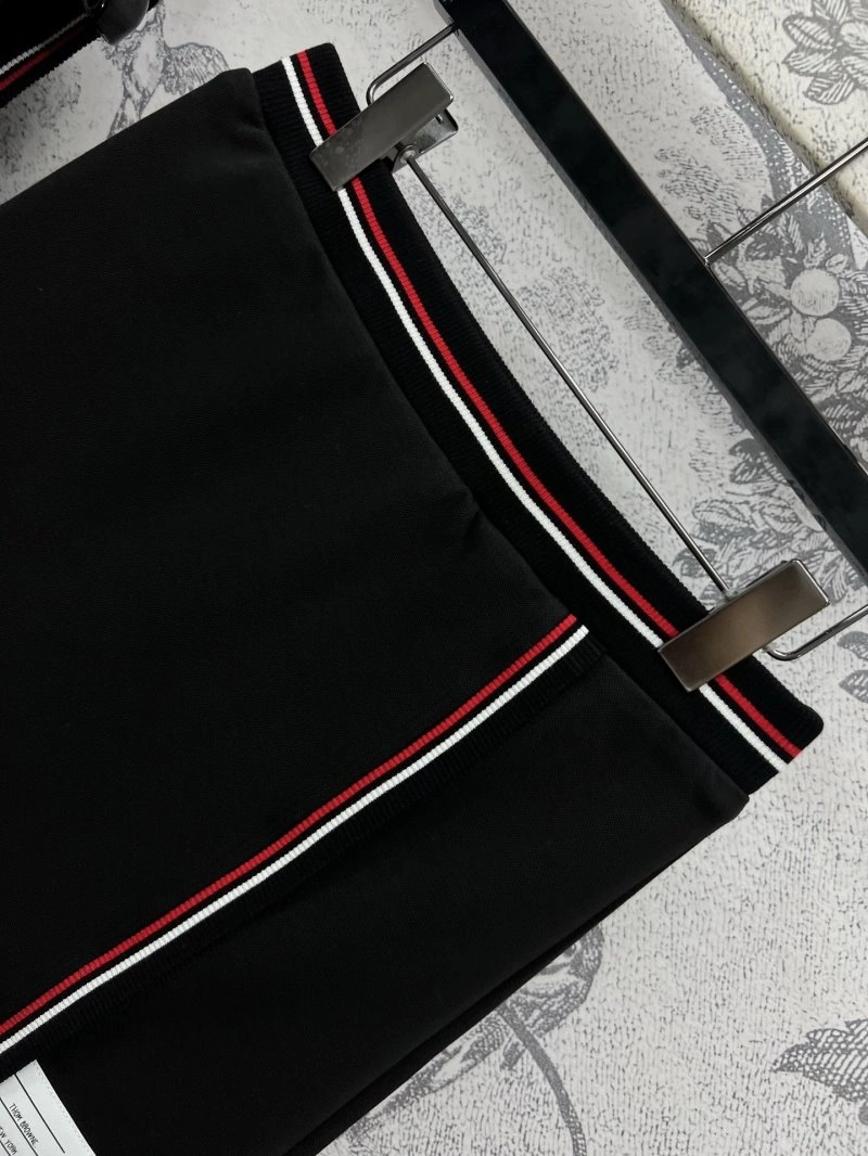 Thom Browne Dress Suits ComfortFit 173296