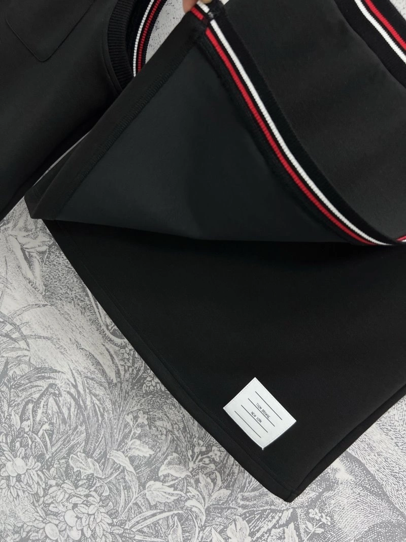 Thom Browne Dress Suits ComfortFit 173296