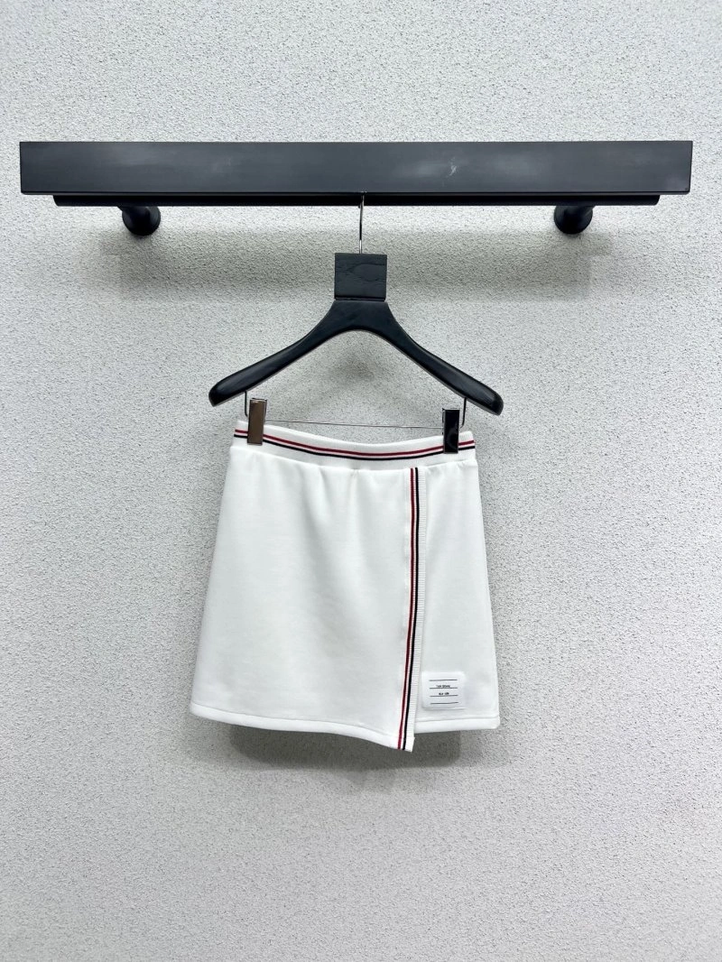 TravelReady Thom Browne Dress Suits 173432