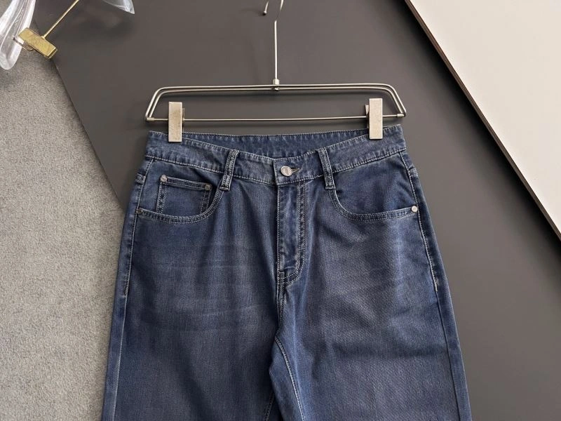 Versatile Thom Browne Jeans 173808