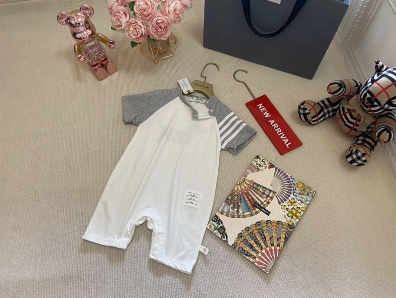 Cozy Thom Browne Kids 173462
