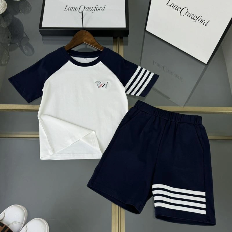 Thom Browne Kids Comfortable 173465