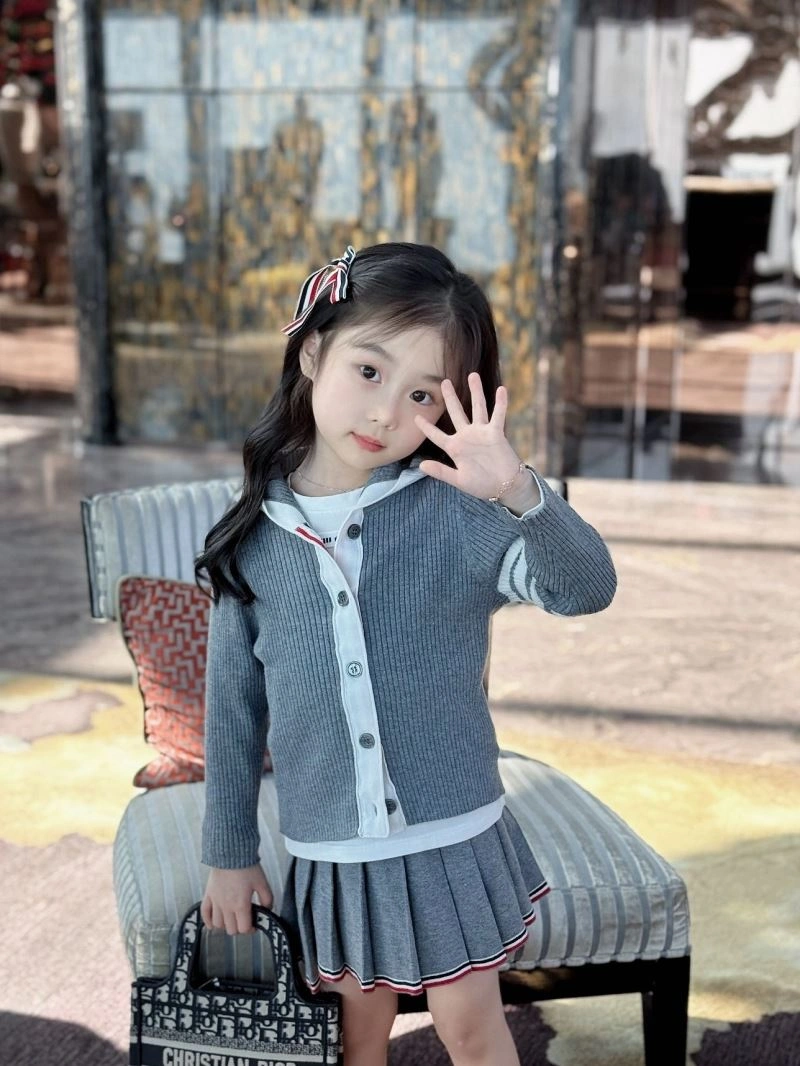 Practical Thom Browne Kids 173450